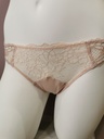 String Lise Charmel Sublime en dentelle  ACH0013 nude