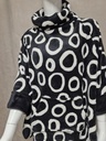 Poncho Rebelle de Pastunette Design 61242-466-2 noir blanc