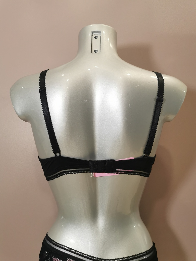 Soutien gorge emboitant Antigel de Lise Charmel Stricto Sensuelle noir ECH6017