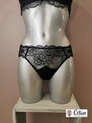 String Lise Charmel Sublime en dentelle noir  ACH0013 noir